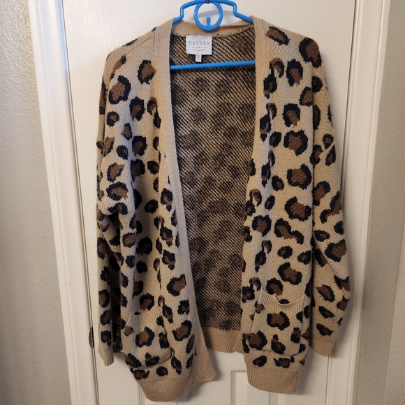Hayden leopard print cardigan size M/L - Picture 3 of 6